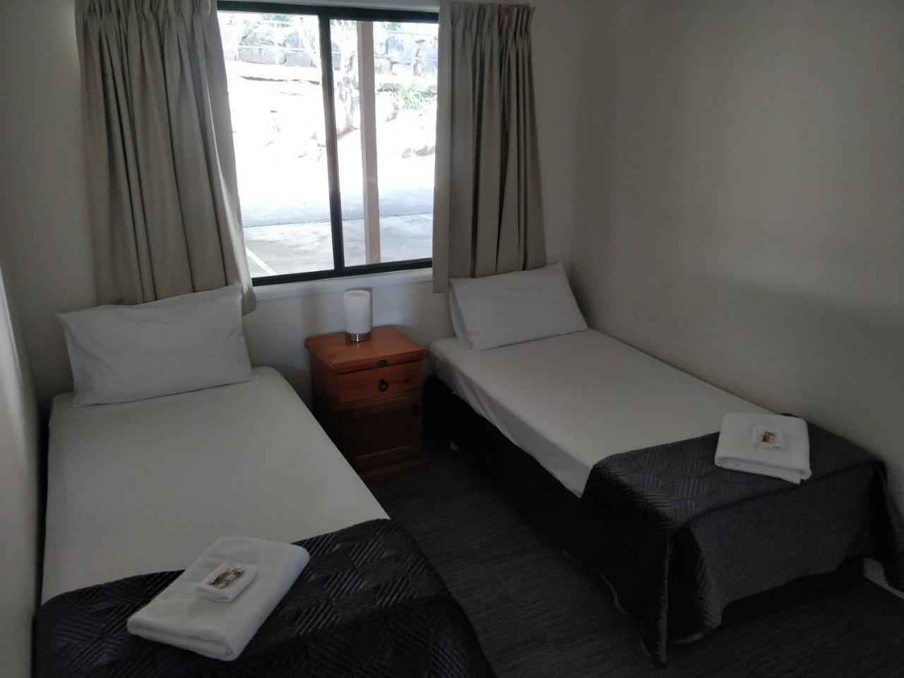Tranquil Park Motel 3*