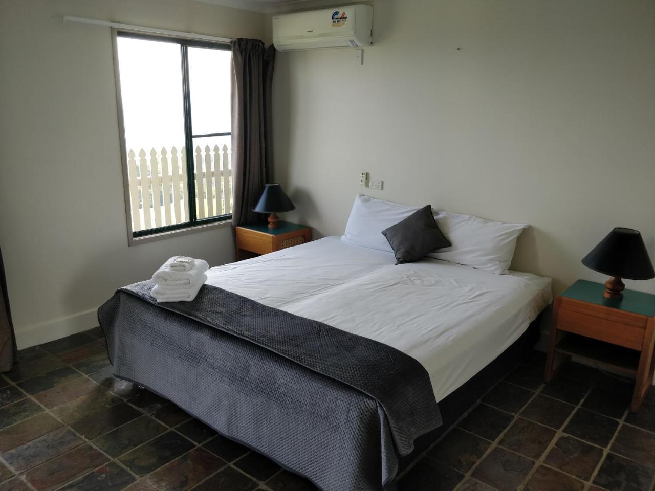 Tranquil Park 3*